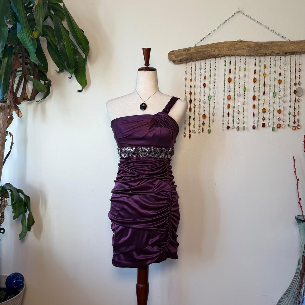 Windsor Purple Rhinestone One Shoulder Ruched Mini Dress Y2K McBling Homecoming